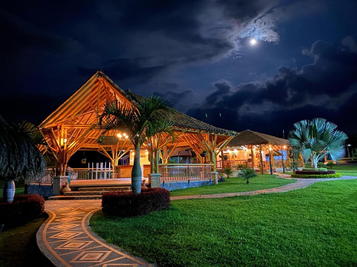 La Victoria Hotel Campestre Quimbaya Eksteriør billede