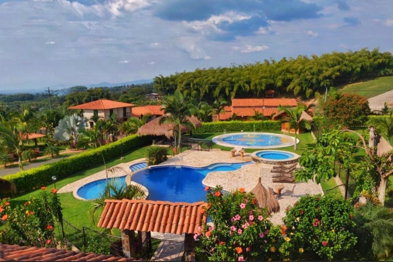 La Victoria Hotel Campestre Quimbaya Eksteriør billede
