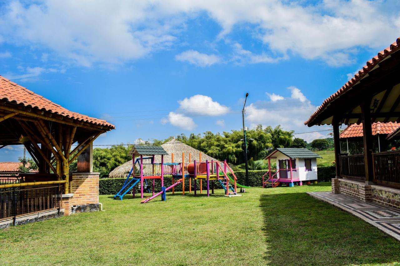 La Victoria Hotel Campestre Quimbaya Eksteriør billede